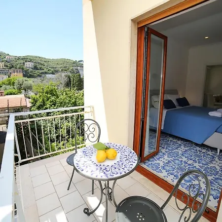 Sweet Holidays Bed and Breakfast 4*